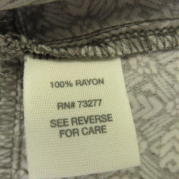 Green Blouse by Mudd - Picture 7 of 9